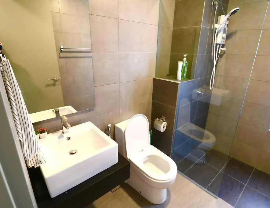 Mont Kiara Homestay 5-7Pax Near To Mitec Desa Parkcity Kl City Kuala Lumpur